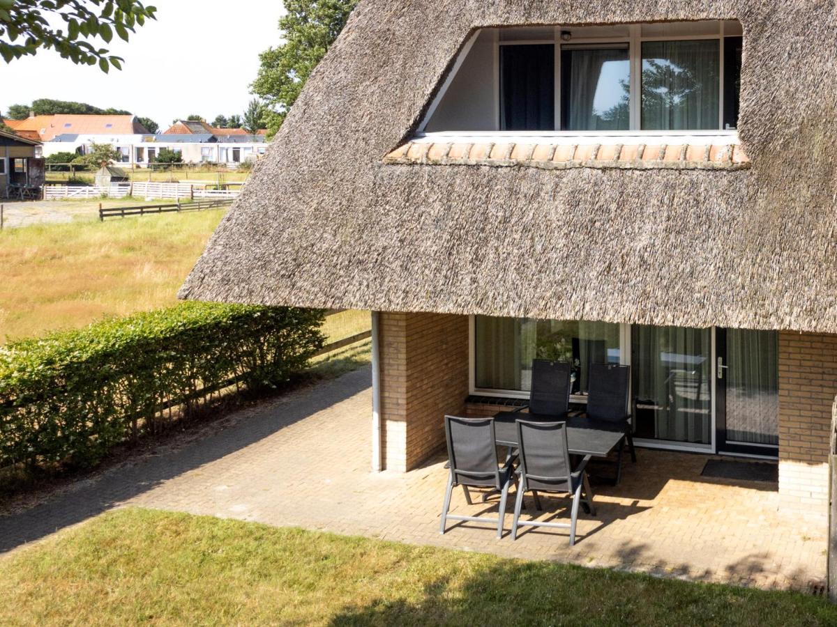Escape, Appartement Met Groot Terras Buren  Exterior photo