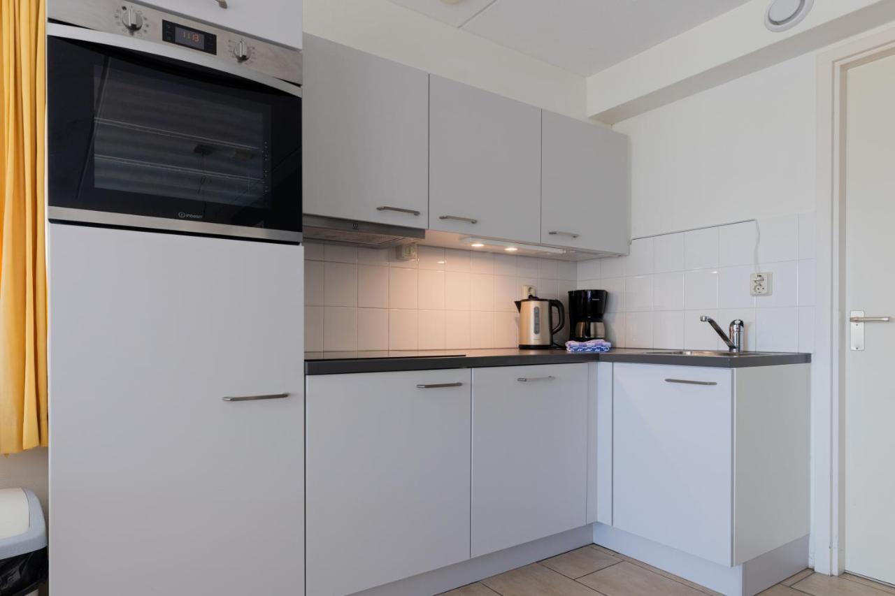 Escape, Appartement Met Groot Terras Buren  Exterior photo